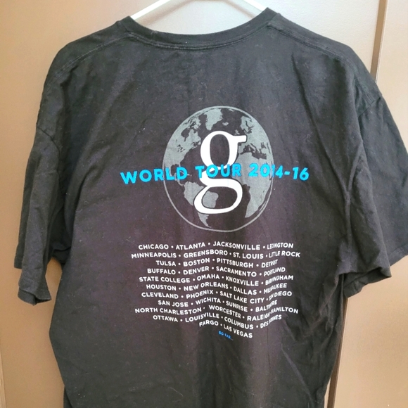 Garth Brooks sz. Xl concert t-shirt - Picture 3 of 5